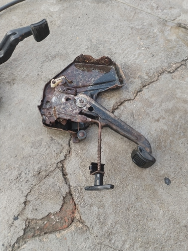 Pedal Y Mecanismo Freno De Mano Chevrolet (Usado)