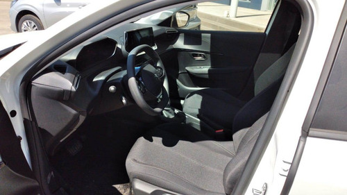 Imagen 11 de 13 de Peugeot 208 1.6l Active (as)