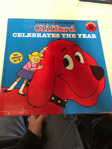 Clifford Celebrates The Year-norman Bridwell