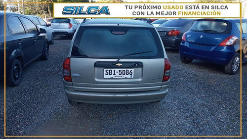 Chevrolet Corsa Wagon 2010 Beige 5 Puertas