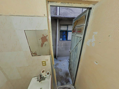 ¡gran Oportunidad En Ecatepec! Casa En Venta Con Distribución En Dos Niveles Y C