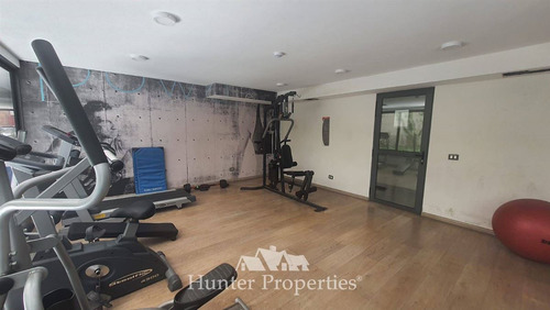 Departamento En Venta De 2 Dorm. En Santiago
