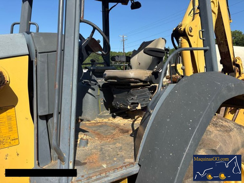 Retroexcavadora 2005 John Deere 310g 4x2