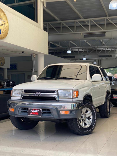 Toyota 4runner Sr5