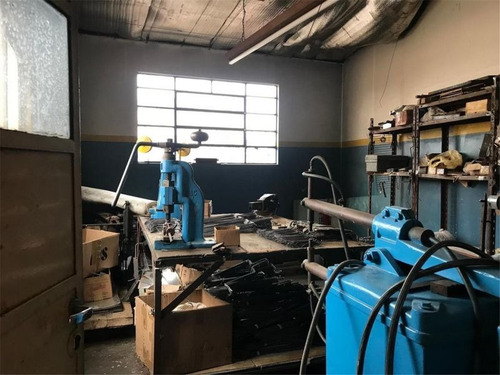Galpon En Venta En Mataderos