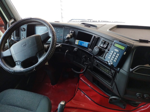 Imagem 6 de 15 de Caminhão Volvo Fh 460 6x2 Ano 2013