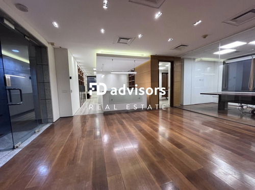 Oficina En Venta En Las Condes