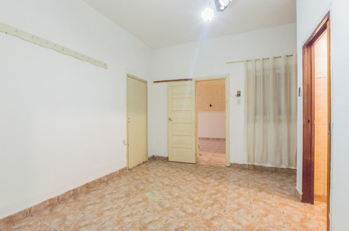 Imagen 20 de 29 de Venta Casa 4 Amb Con Local Comercial Acep. Permuta