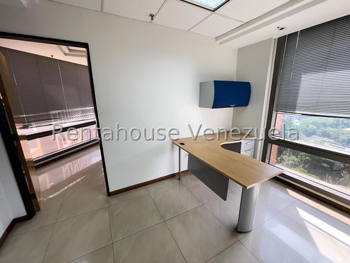 Oficina En Venta - Urb. Chacao.