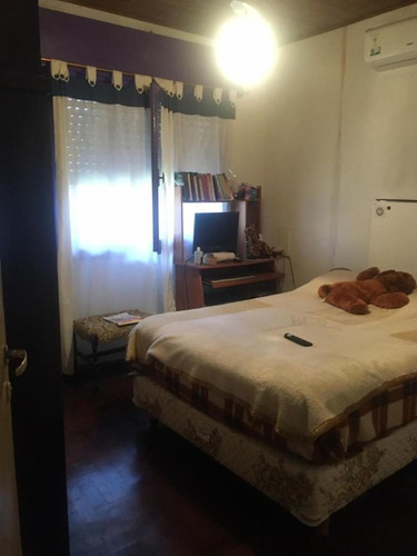 Imagen 8 de 10 de Casa En Venta De 3 Ambientes En Grand Bourg