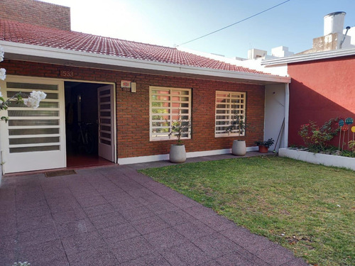 Imagen 1 de 21 de Casa En Venta En La Plata Calle 35 E/ 25 Y 26 - Dacal Bienes Raices