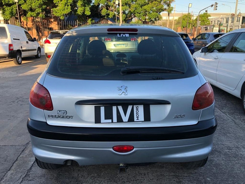 Imagen 11 de 25 de Peugeot 206 1.4 Generation Plus Año 2012 - Liv Motors