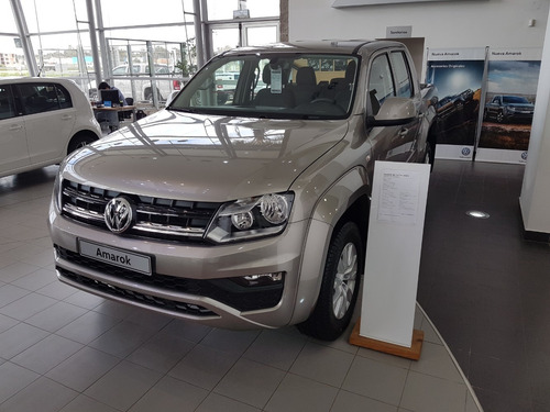 Imagen 2 de 16 de Volkswagen Amarok 2.0 Cd Tdi 180cv Comfortline At Cr
