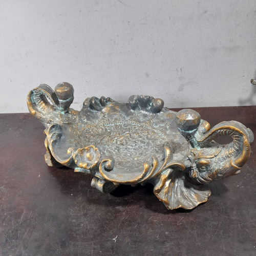 Imagem 2 de 10 de Centro De Mesa Porcelana Elefantes Folheado Bronze, Antigo