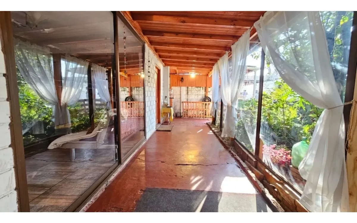 Imagen 2 de 29 de Se Vende Amplía Y Hermosa Casa En Alejandro Fleming Las Cond