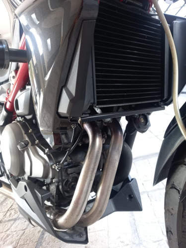 Benelli Tnt 300
