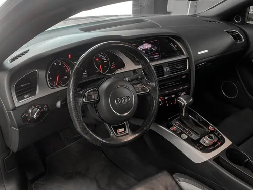 Audi A5 2.0 S Line L4 T Quattro At
