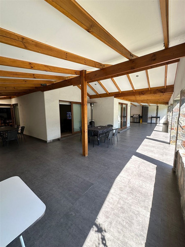 Casa Completamente Remodelada, Inmejorable Ubicación