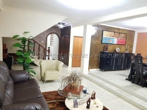 Imagen 3 de 30 de Casa En Venta En Urb. Villas Del Sol-cod. 23-4498-jgvr.