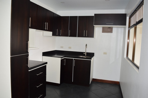 Imagen 6 de 14 de Casa 1 Piso Con Amplia Zona Verde Residencial Brisas Del Rio
