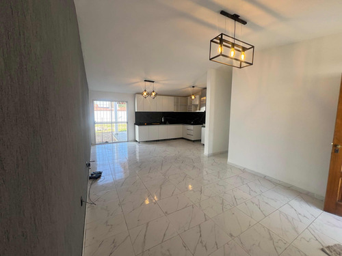 Casa 3 Hab. Cocina-com-star, 1baño,cochera,galería,parriilla