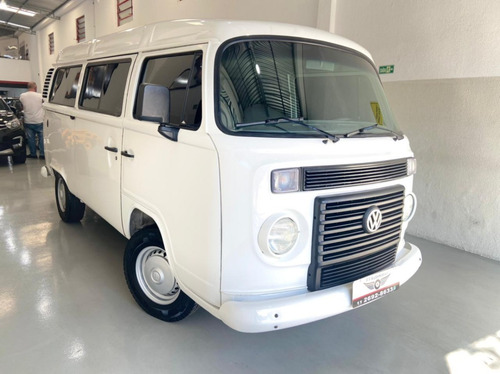 Volkswagen Kombi Muito Nova