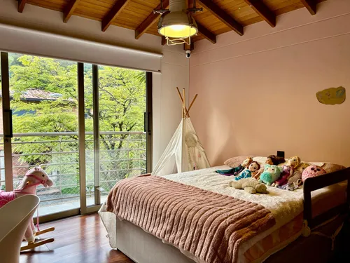 Casa En Venta En Poblado - El Campestre. Cod V4122