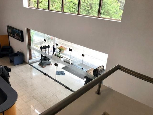 Excelente Depósito De 5400m2 En Tortuguitas