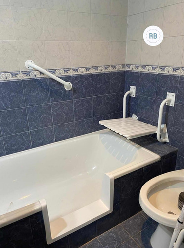 Corte De Bañadera