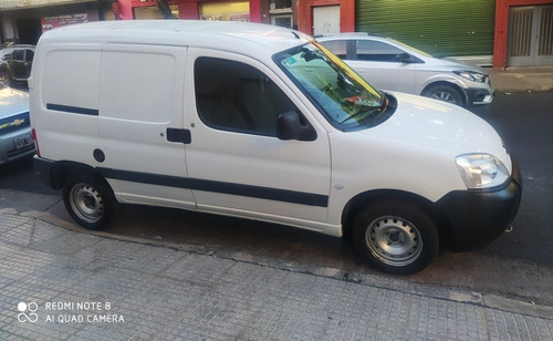 Imagen 3 de 18 de Peugeot Partner 2016 1.4 Furgon Confort