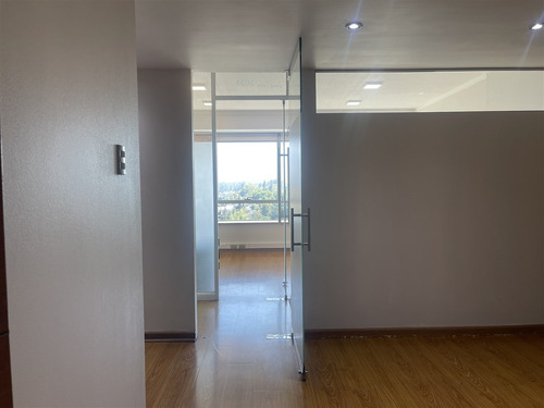 Oficina En Arriendo En Lo Barnechea