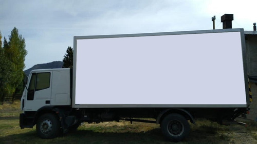 Iveco 170e22 Año 2016 + Caja Paquetera 6,5m + Pala Cargadora