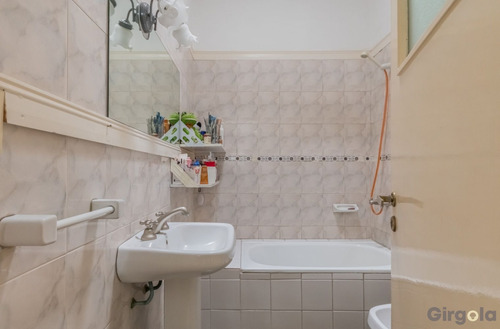 Venta Casa 2 Dormitorios Moreno Con Cochera