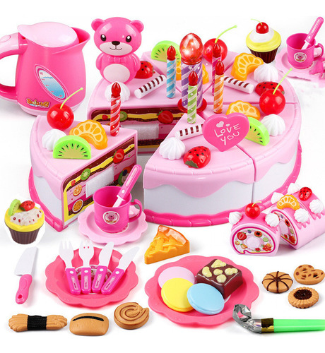 # Té De La Tarde Para Niños Con Pastel De Cumpleaños Con