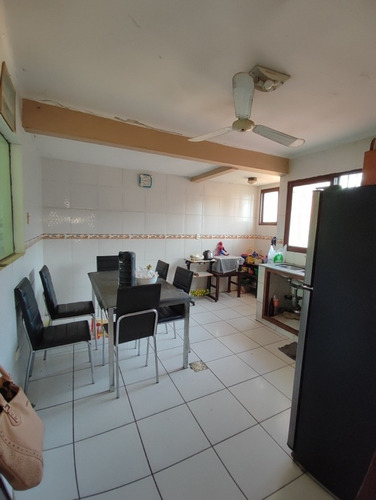 Imagen 19 de 26 de Vendo Casa En Zona Norte A 30 Metro De La Beni 5to Anillo!