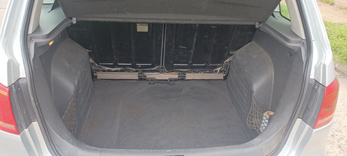 Volkswagen Suran 1.6 Trendline 11b