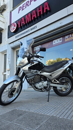 Honda Nx4 Falcon 400 2013 Performance Bikes