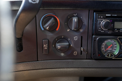 Volvo Fh 420 I-shift Globetrotter 6x2 Em Excelente Estado