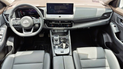 Nissan X-Trail 2.5 Platinum Plus 3 Row Cvt