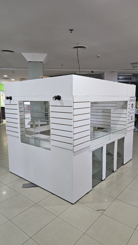 Oportunidad Alquiler Local/stand Comercial En Pilar Point, Pilar Centro