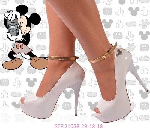 scarpin disney