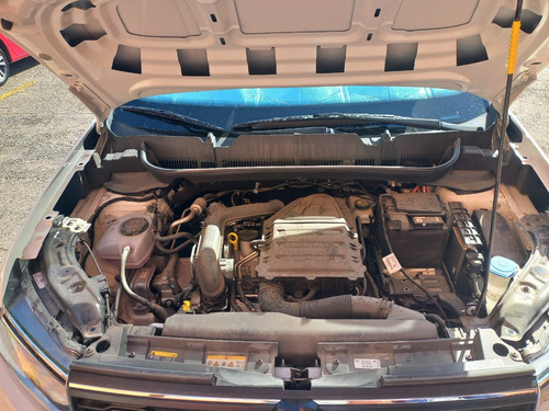 Volkswagen T-Cross 1.6 Highline At