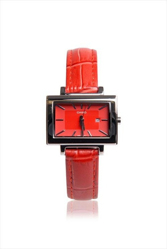 Reloj Mujer Casio Ltp1332l-4a Cuadrado Malla Cuero Rojo