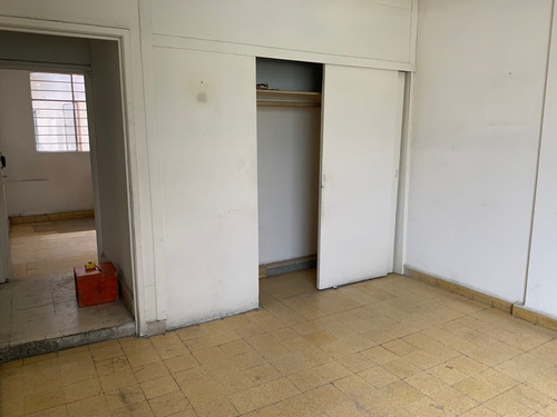 Imagen 6 de 15 de Local Oficinas Y/o Bodega En La Mejor Zona De La Merced