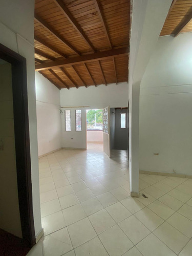 Casa En Venta En Cúcuta. Cod V26277