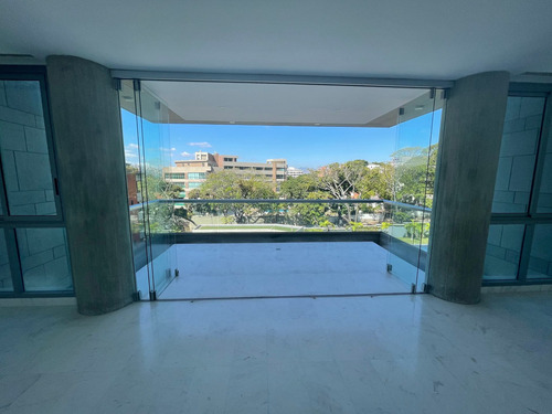Imagen 5 de 23 de Vendo Apartamento 268m2 4h/5b/4p La Castellana