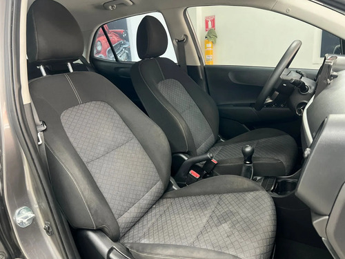 Kia Picanto 1.0 Vibrant Mt