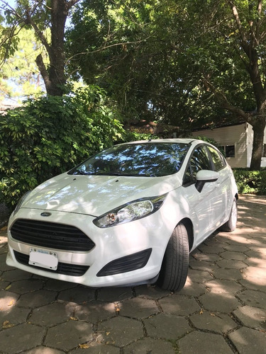 Ford Fiesta S Plus 2015