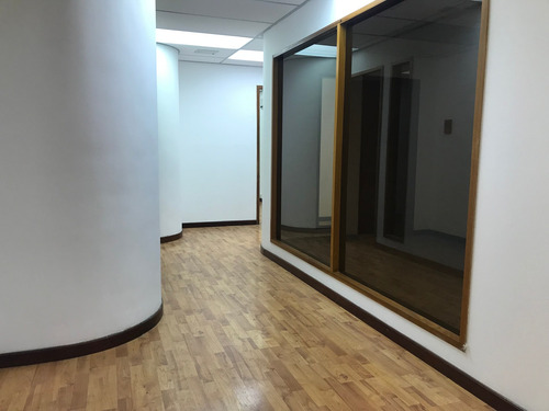 Imagen 1 de 9 de Alquilo Oficina 150m2 Los Palos Grandes 0013