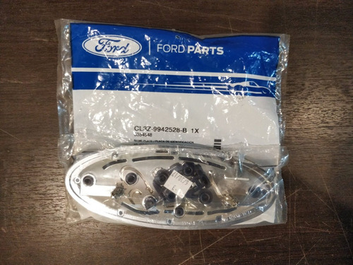 Imagen 4 de 4 de Logo Emblema Ford Porton Ranger 2016/adelant Con Cam Trasera